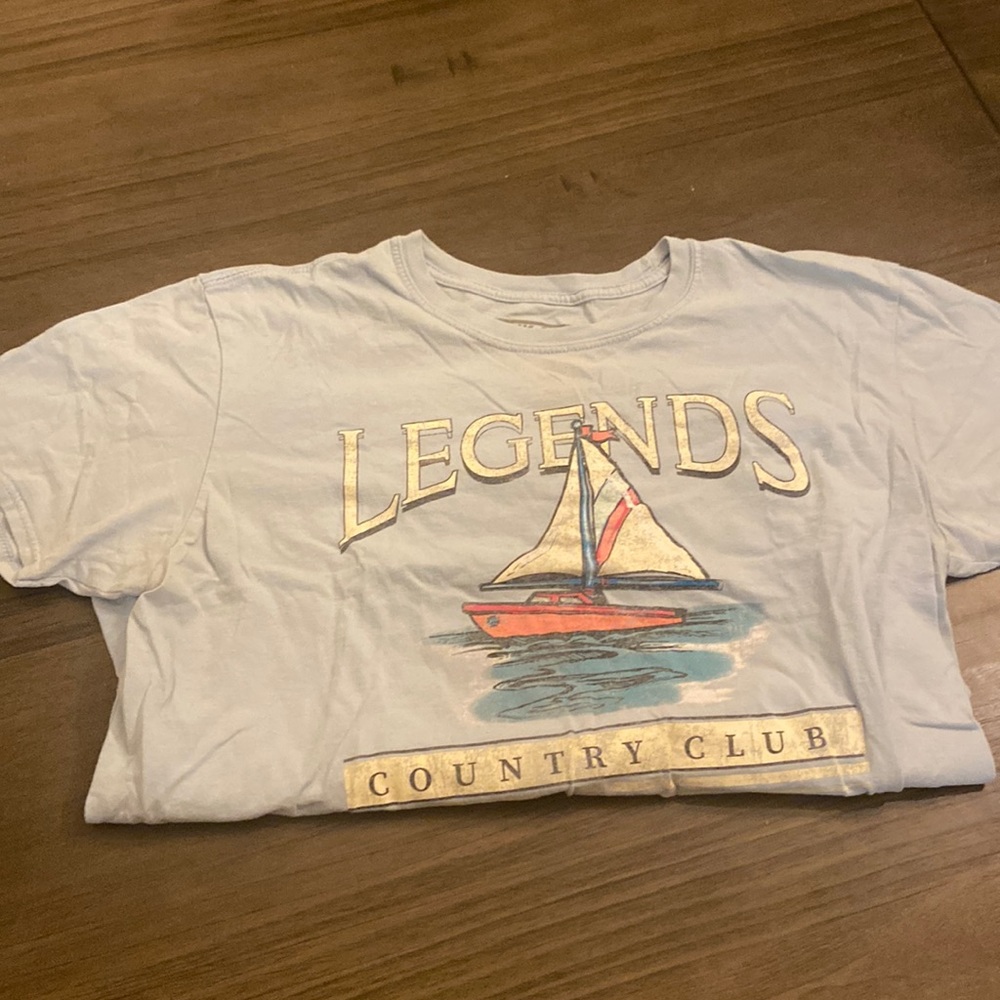 Graphic tee